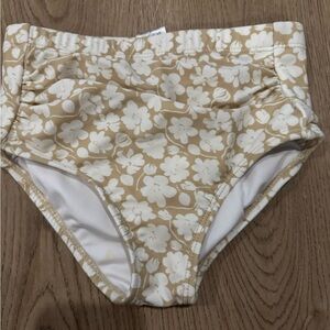 Coral reef 6 tan floral